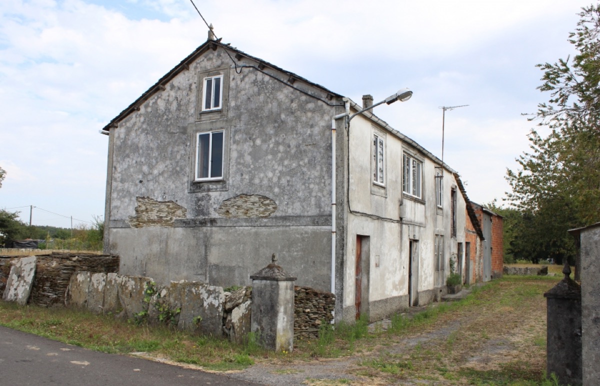 VIVIENDA UNIFAMILIAR TRADICIONAL EN FELMIL - BEGONTE, LUGO